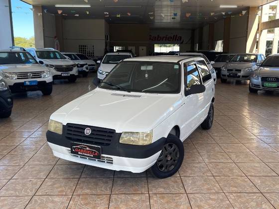FIAT UNO 1.0 MPI MILLE WAY ECONOMY 8V FLEX 2P MANUAL FIAT UNO 1.0 MPI MILLE WAY ECONOMY 8V FLEX 2P MANUAL